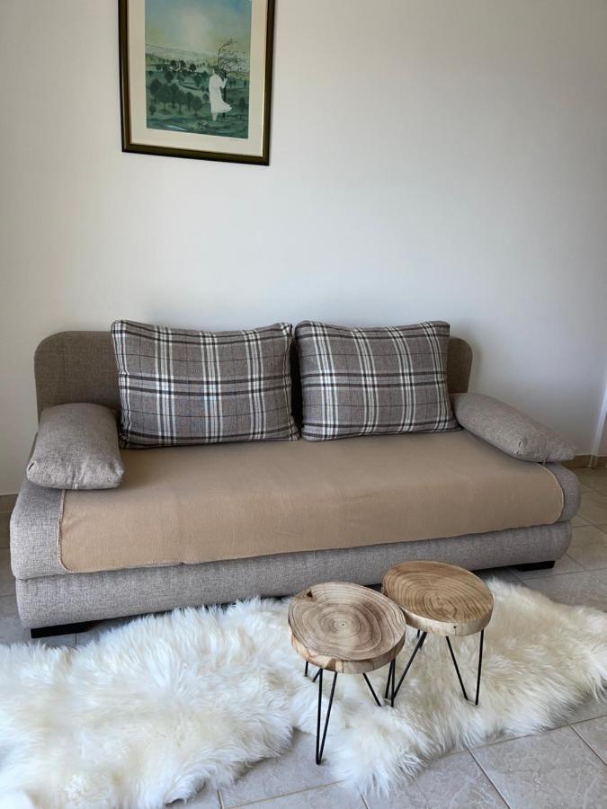 Villa Evita Apartments Prozura Bagian luar foto